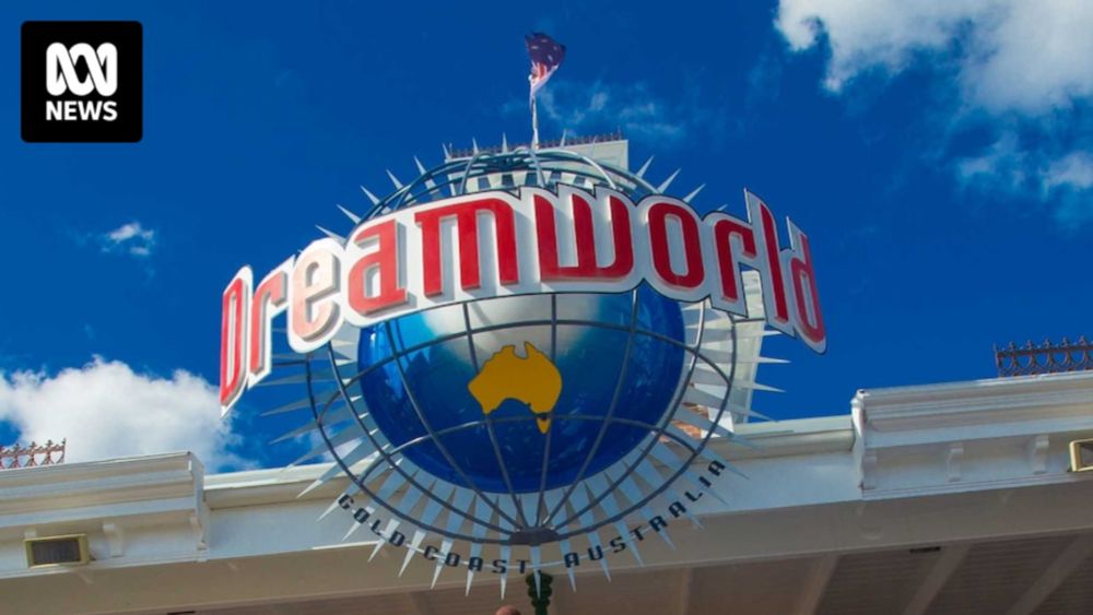 Woman hospitalised after tiger attack at Dreamworld