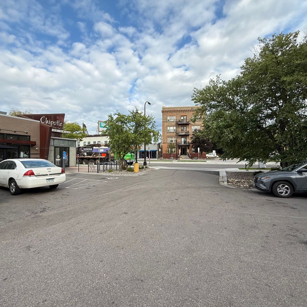 Hennepin Ave. Chipotle parking lot without a lake. 