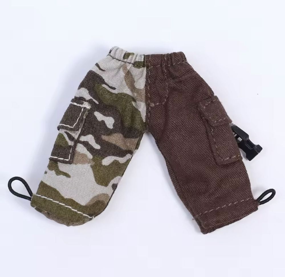 tiny tactic cargo pants for 11cm dolls.