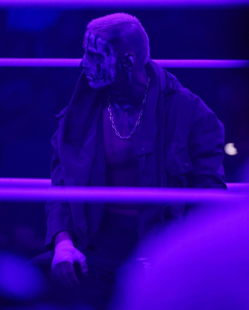 インスタグラムから、ダービー・アリンの写真。