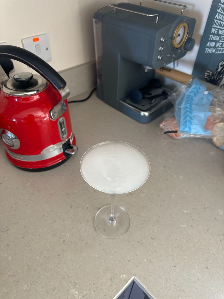 A picture of a martini.