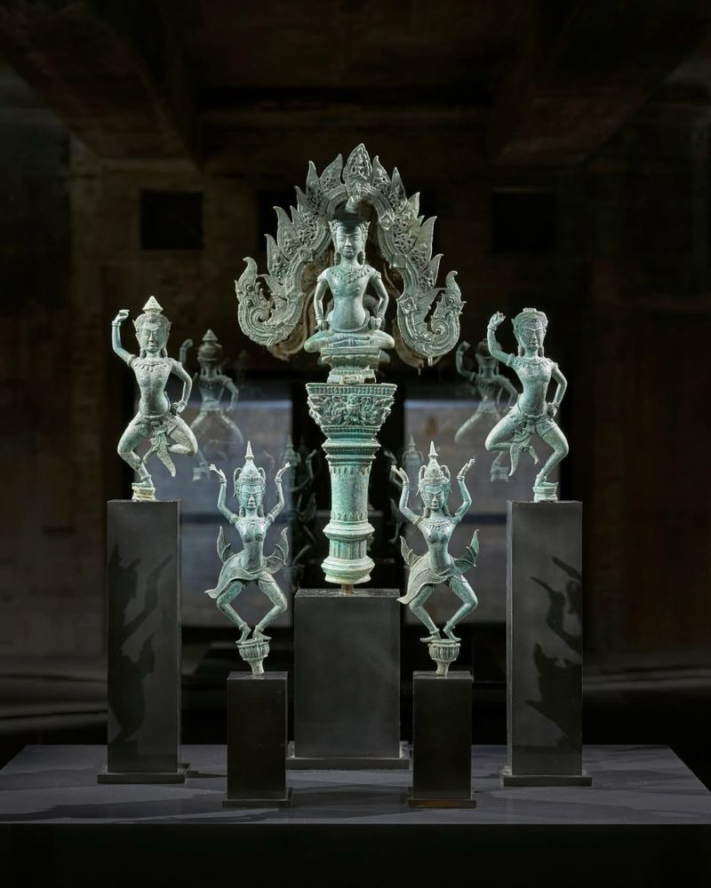 Five Khmer 12th century bronzes, likely decorations for a flagpole or banner or even a palanquin, from #Cambodia. Now on display in a 2WW bunker in Berlin, Germany in the private Feuerle Collection.
