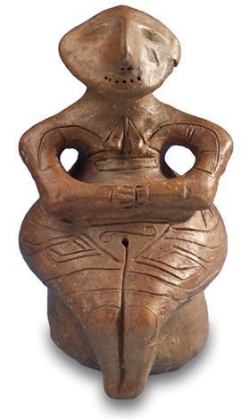happy vinca clay sculpture