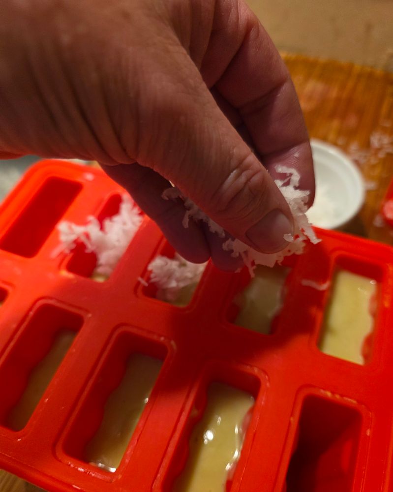 Adding sweetened coconut flakes 