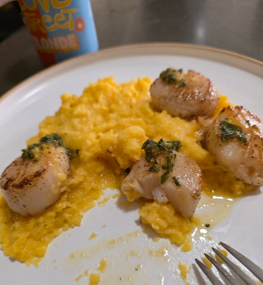 Pretty tasty. But I think the scallop pan wasn't hot enough... always room for improvement  😀