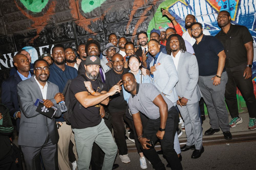 A big group photo of everyone who attended the event. 