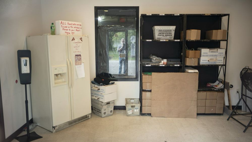 PHILADELPHIA (AP) — Computer thumb drives used to program Philadelphia voting machines were stolen from a city warehouse along with the laptop of an employee from the machines’ manufacturer.