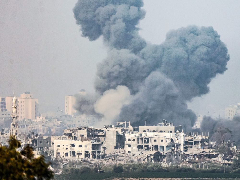 Israeli bombing turns Gaza into ‘ball of fire’ as blackout adds to distress