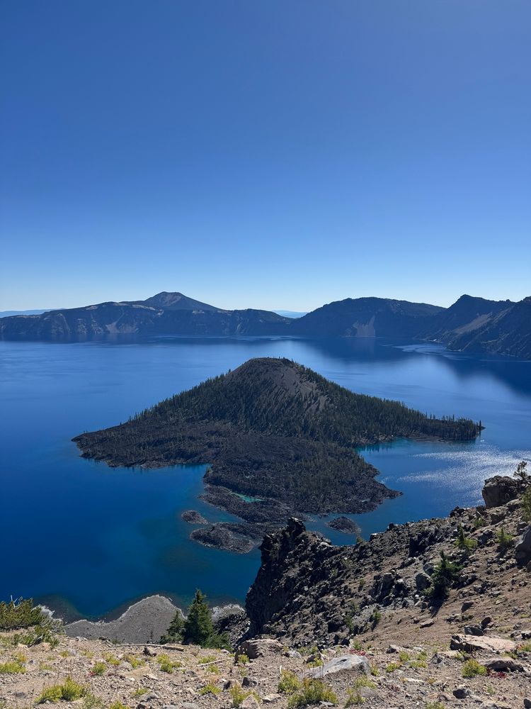 Crater Lake Nation Park, Wizard Island also pictured. 