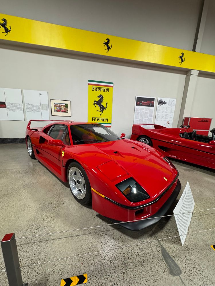 Picture of a red (of course) 1990 Ferrari F40