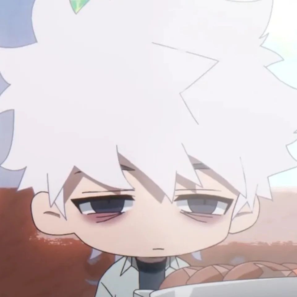 Chibi Lu Guang looking very exhausted and tired with huge purple under eye bags
