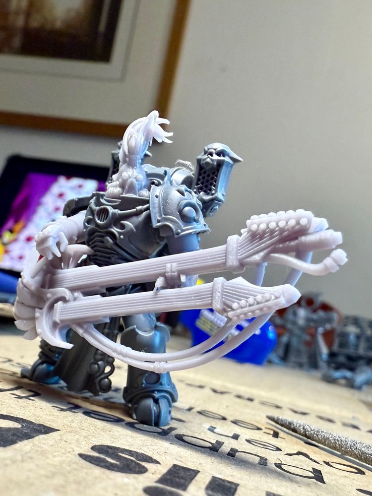 A Noise Marine with a double guitar sonic weapon