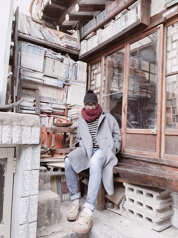 Bookstore Namjooning