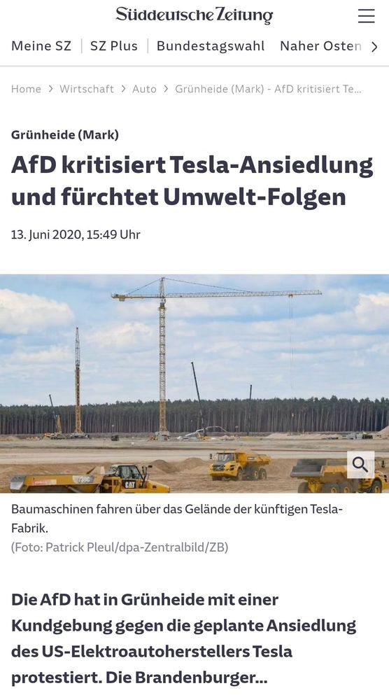 Screenshot aus der Süddeutschen Zeitung von 2020, in der die AfD eine Kundgebung gegen die Tesla Ansiedlung in Grünheide organisierte.
Screenshot from the Süddeutsche Zeitung from 2020, when the AfD organised a rally against the Tesla settlement in Grünheide.