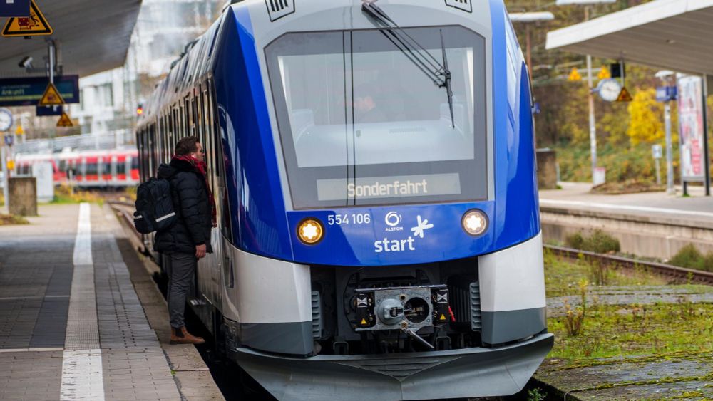 RMV und Landrat kritisieren Alstom: Frust über Wasserstoffzüge im Taunus wächst