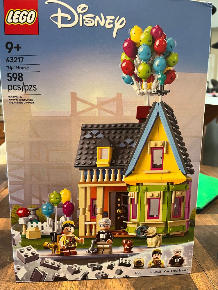 The box for the Lego set of the House from Pixar’s UP
