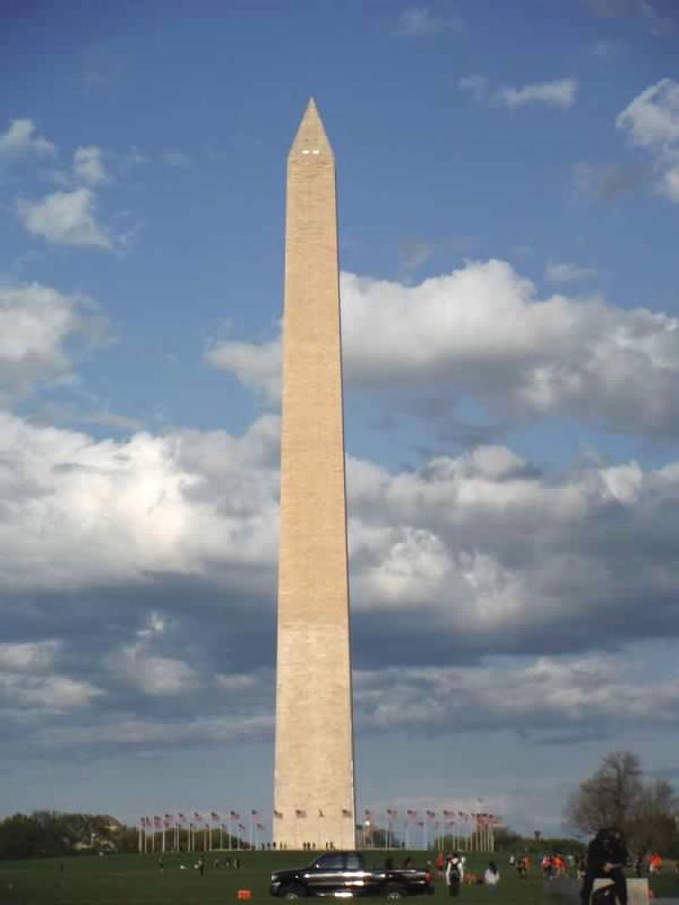 Washington Monument on a Spring day
