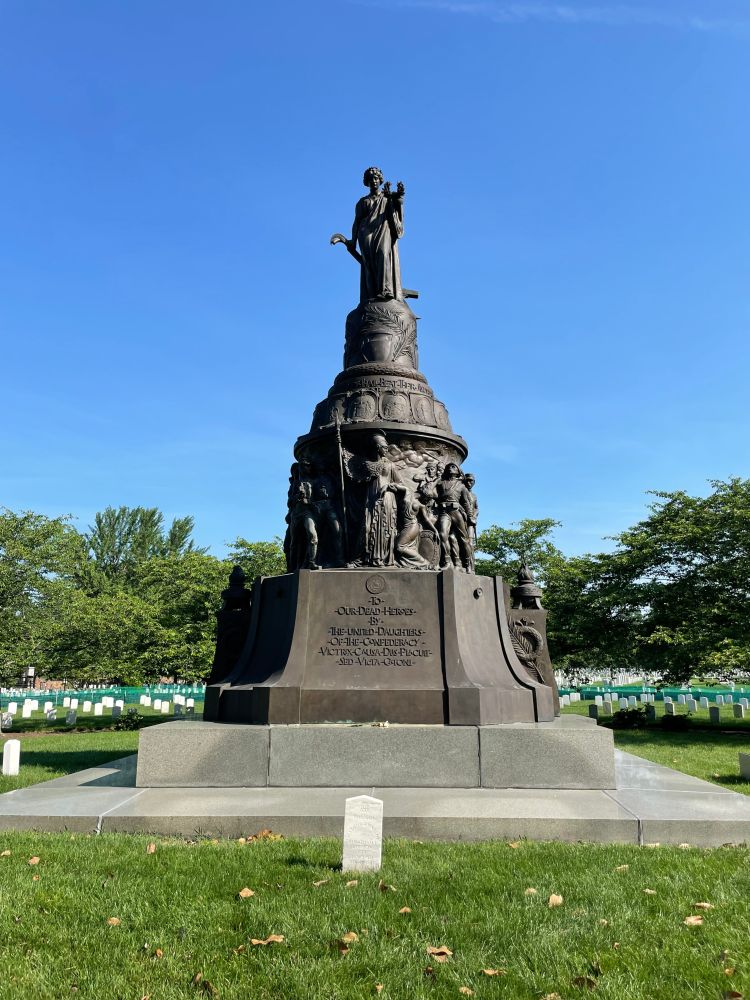 photograph of the Arlington Confederate Monument before removal