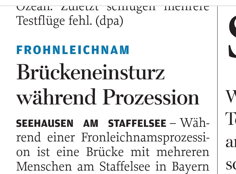Frohnleichnam mit h - kommt von Fron) Herr, siehe Frondienst. 