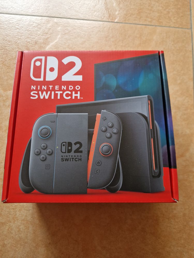 Switch 2 in Verpackung 