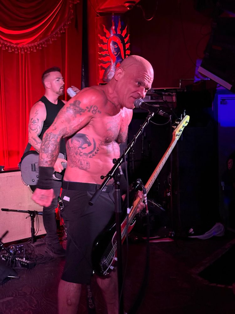 Harley Flanagan Cro-Mags at Alex’s planned his fender base with no shirt on