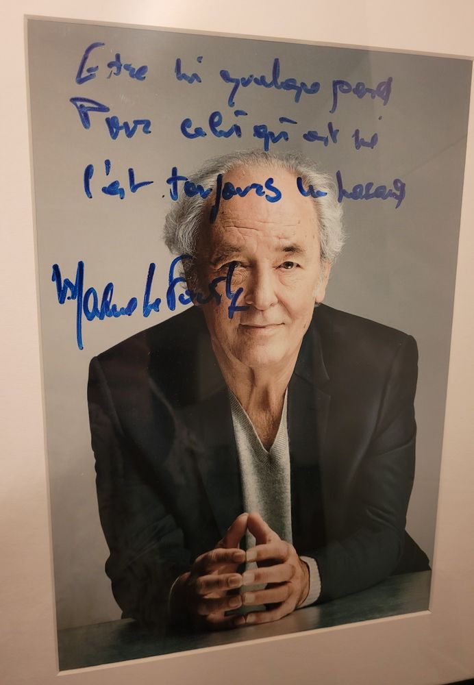 Paroles de la chanson signées 