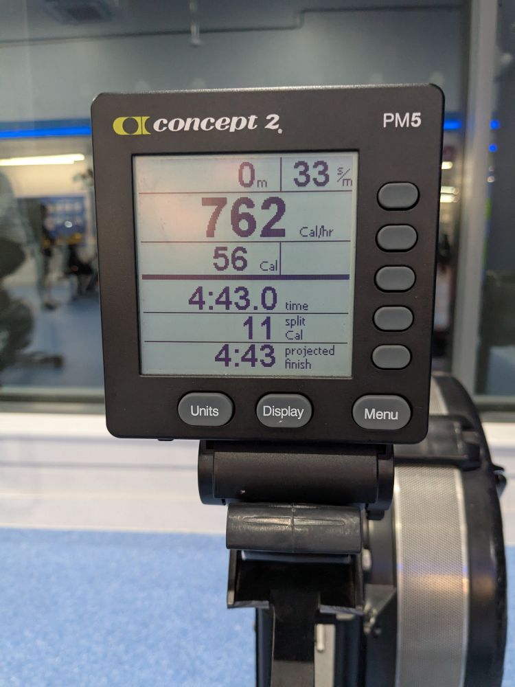 A rowing machine screen that says 762 cal/HR
56 cal 4:43 time 4:43 projected finish.