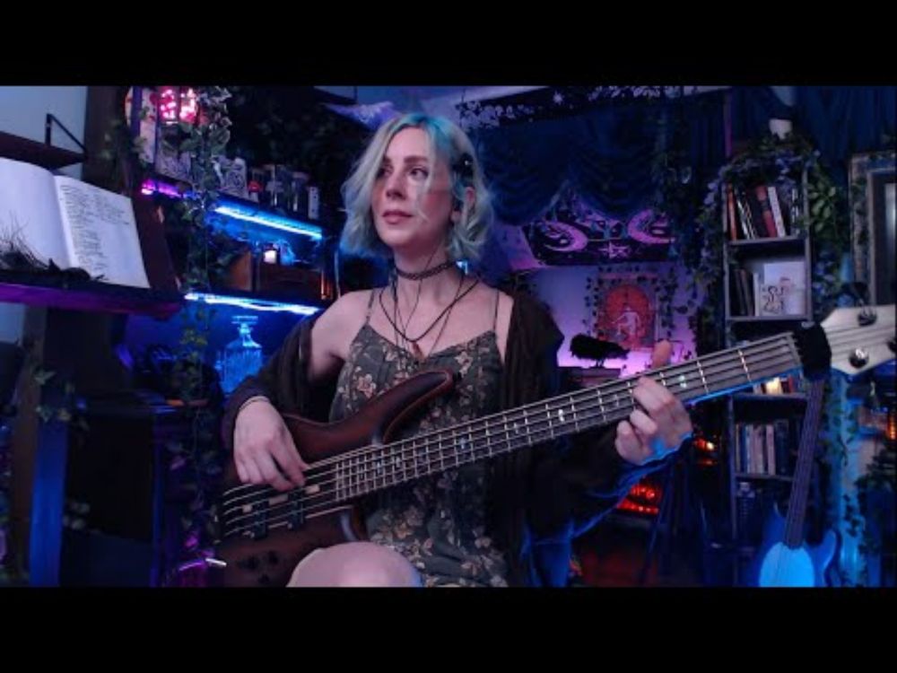 Jennifer Paige - Crush | Bass Cover | Tabs in Description