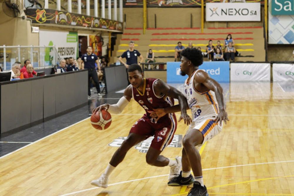 Unifacisa derrota Fortaleza e fica em 3º lugar no Interligas de Basquete