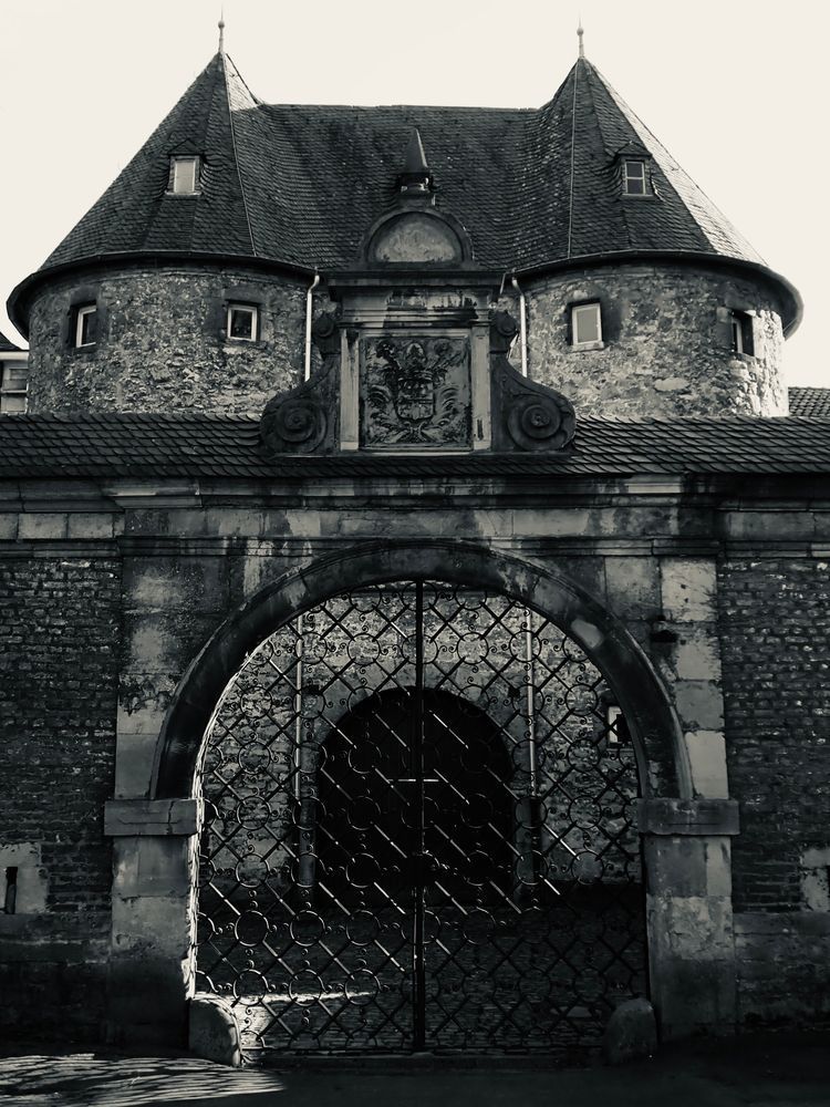 The old brewery gate