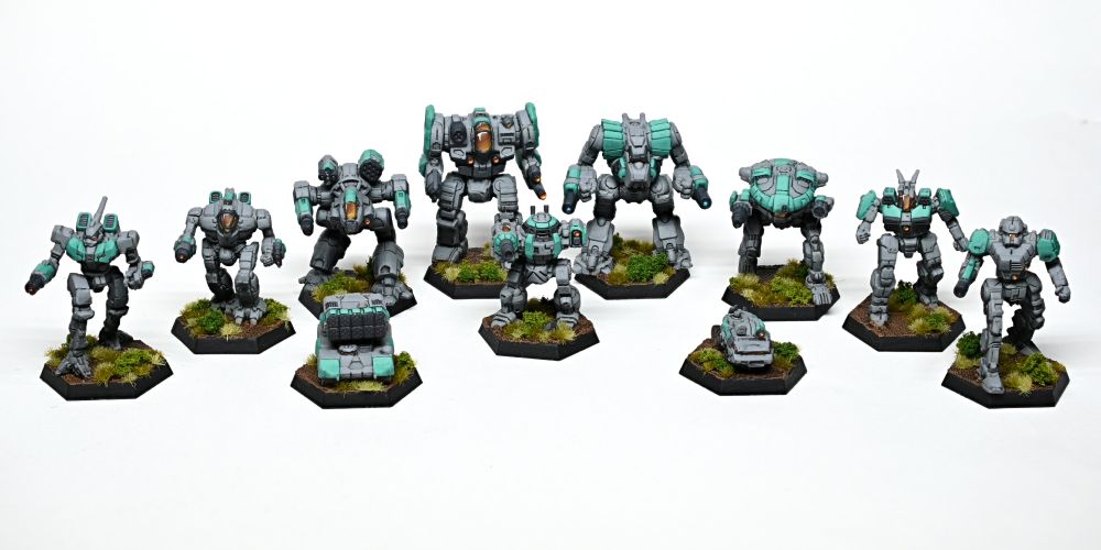 A bunch of different battletech mechs and tanks (UrbanMech, Thug, Templar, SRM Carrier, Spector, Skulker, Hoplite, Griffin IIC, Firebee, Ebon Jaguar, and Clint)