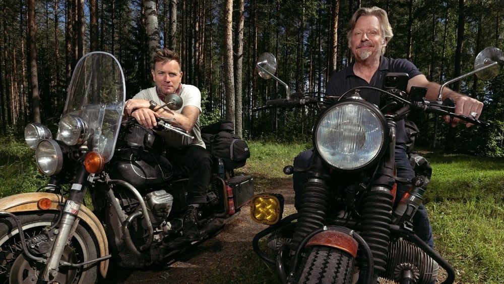 Apple TV+: Nach „Long Way Up“ – Neue Motorrad-Doku mit Ewan McGregor und Charley Boorman