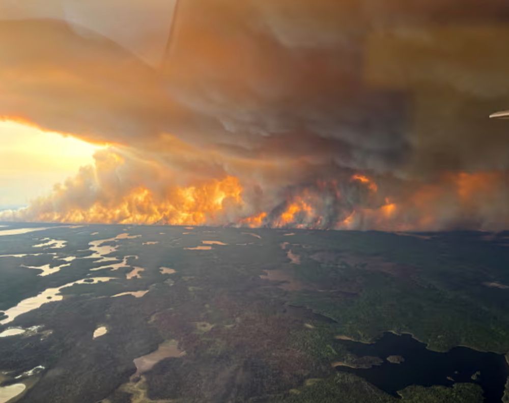 Manitoba on fire and looking downright apocalyptic