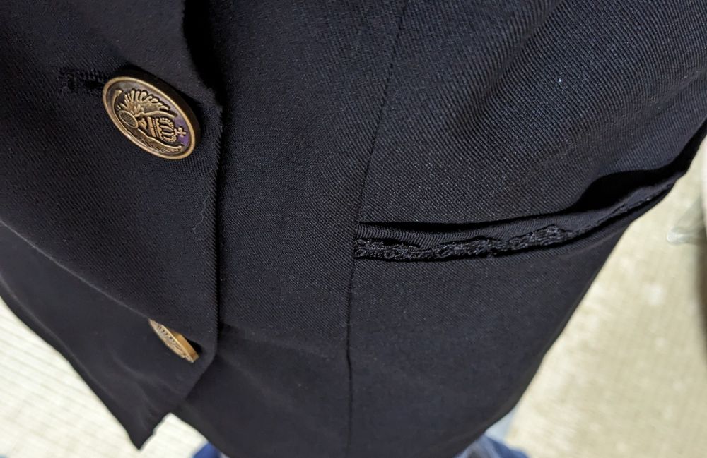 可愛い釦とポケット