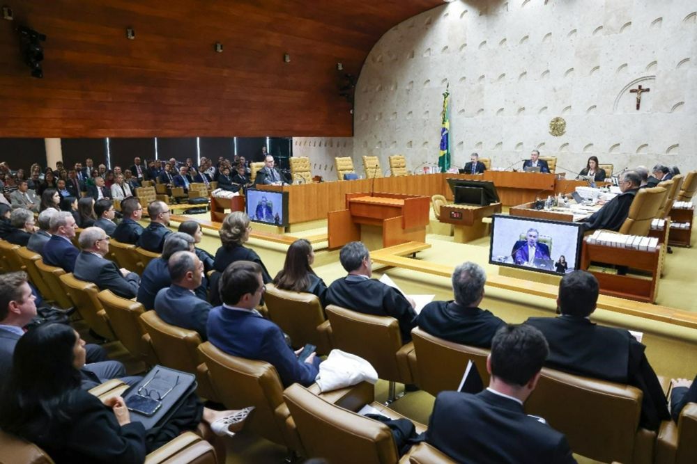 Decisão sobre recusa de transfusão sanguínea traz de volta o debate sobre os ataques do STF à saúde