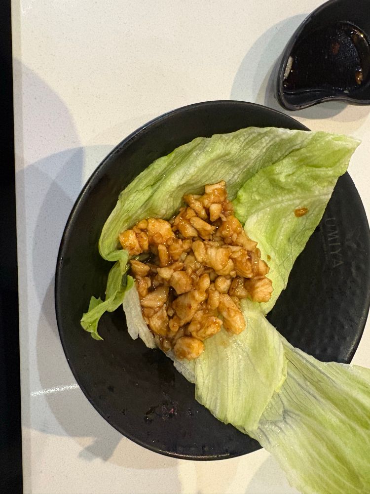 Chicken lettuce wraps 