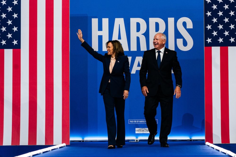 Election 2024 live updates: Harris, Walz swinging through Michigan, Wisconsin as tour continues