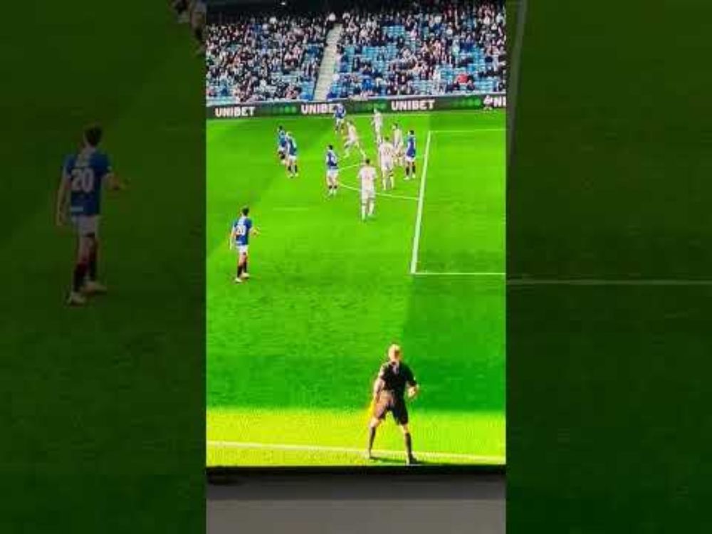 Cheating Linesman Tries To Help Rangers, Blatent Offside #rangersfc #scottishfootball #var #football