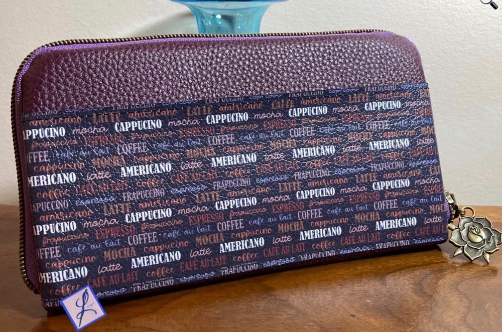 Látte Wallet made with Burgundy vinyl and 
