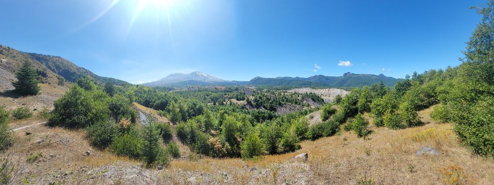 Wide angle shot of the upper Toutle near Mt St Helens 