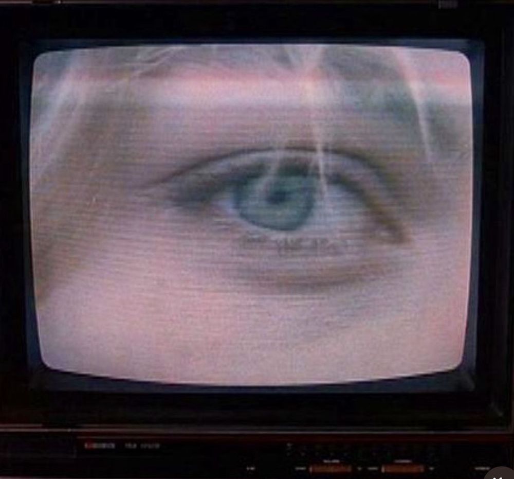 laura palmer’s eye on tv 
