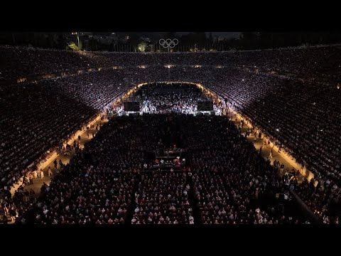 An unforgettable concert - popular demonstration featuring the songs of Mikis Theodorakis