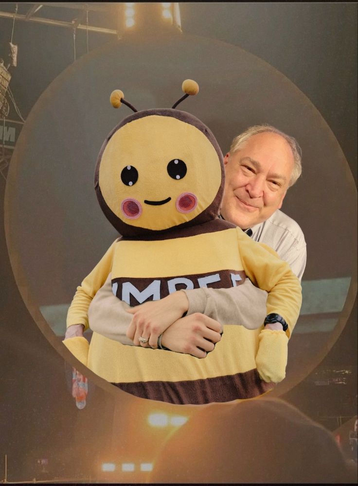 Marc Elrich and Nimbee caught on the Coldplay kiss Cam
