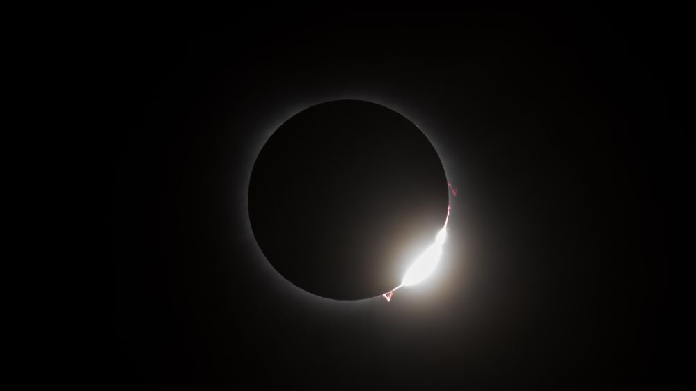 TSE 04/08/24 Diamond Ring End of Totality +/- Double