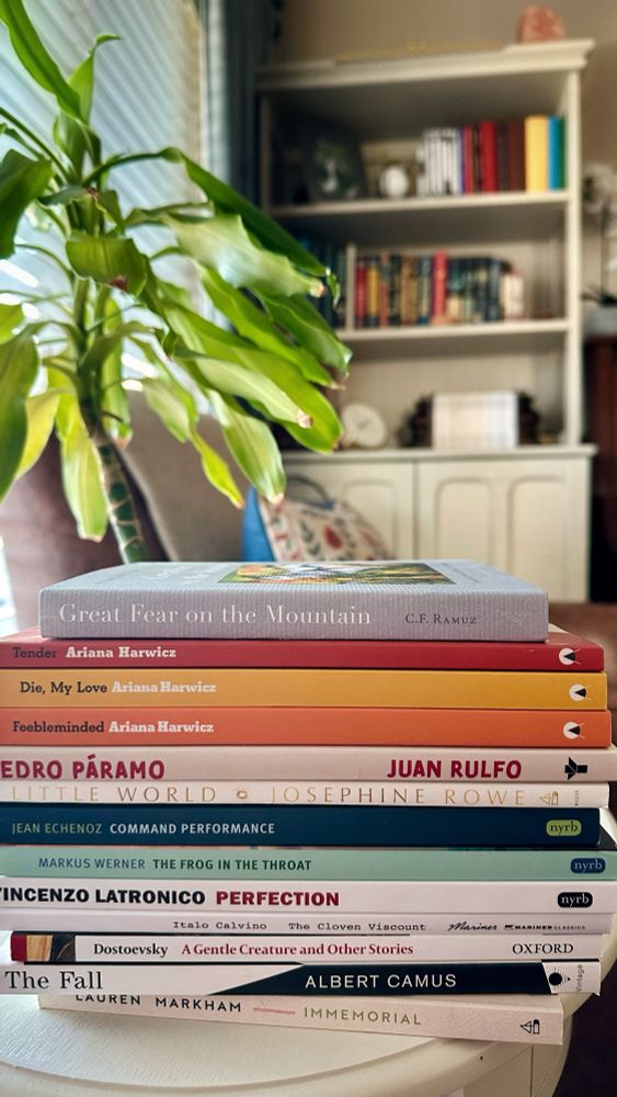 Stack or short books.