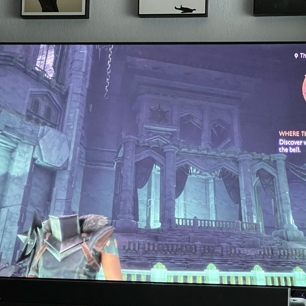 A photo of a Rook from DragonAge Veilguard with their head missing