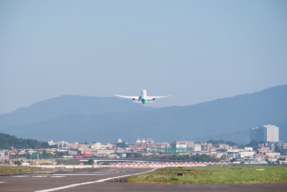 EVA AIR B787-10 Dreamliner in the air.