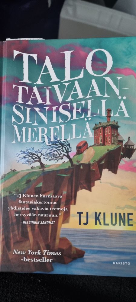 Kirjan kansi Klune: Talo taivaansinisellä merellä