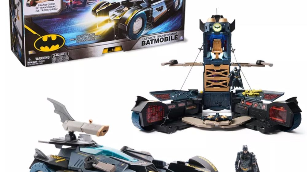 Take your #Batman adventures on the go with this sweet Transformers Batmobile Playset from #SpinMaster 