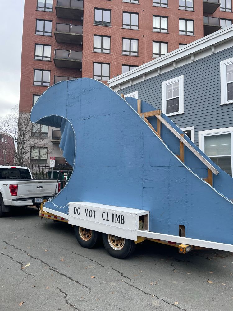 The big wave parade float